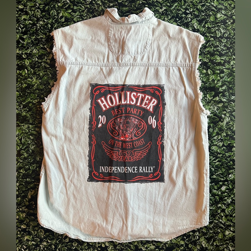 Hollister Cutoff Biker Shirt